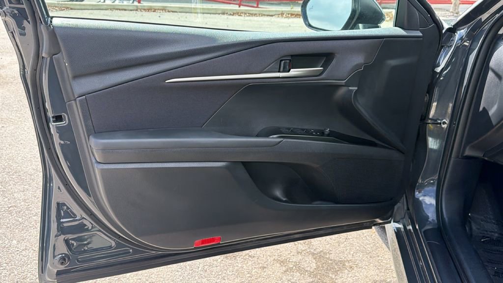 Certified 2025 Toyota Camry LE image 15