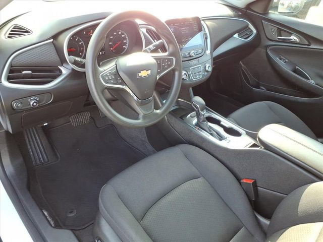 Used 2024 Chevrolet Malibu LT image 10