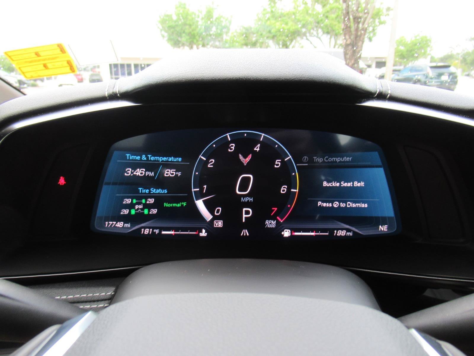 Used 2024 Chevrolet Corvette Stingray Preferred Cpe w/ Z51 Performance Package RWD image 30