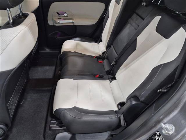 Used 2022 Mercedes-Benz GLB 250 image 19