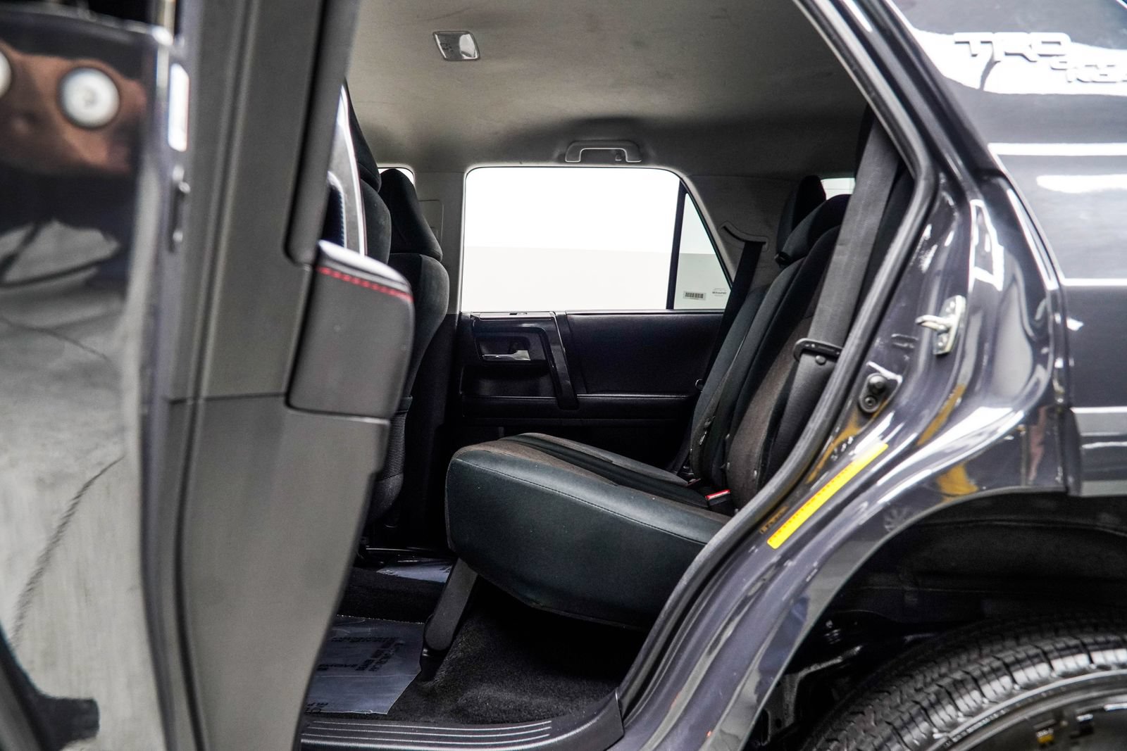 Used 2024 Toyota 4Runner TRD Off-Road AWD/4WD image 40