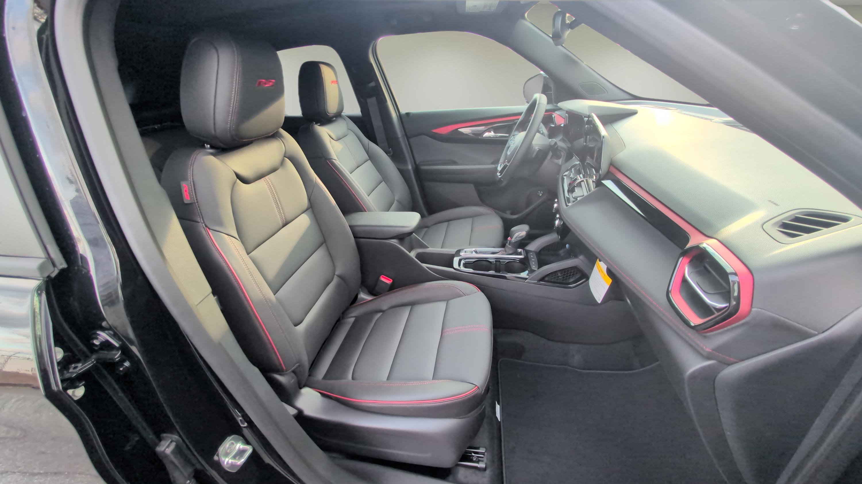 New 2026 Chevrolet TrailBlazer RS w/ Convenience Package image 16