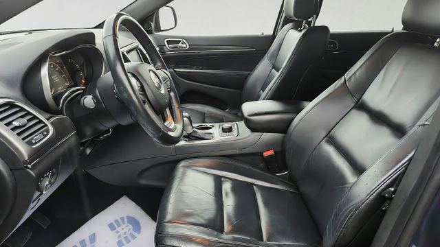 Used 2018 Jeep Grand Cherokee Limited AWD/4WD image 11