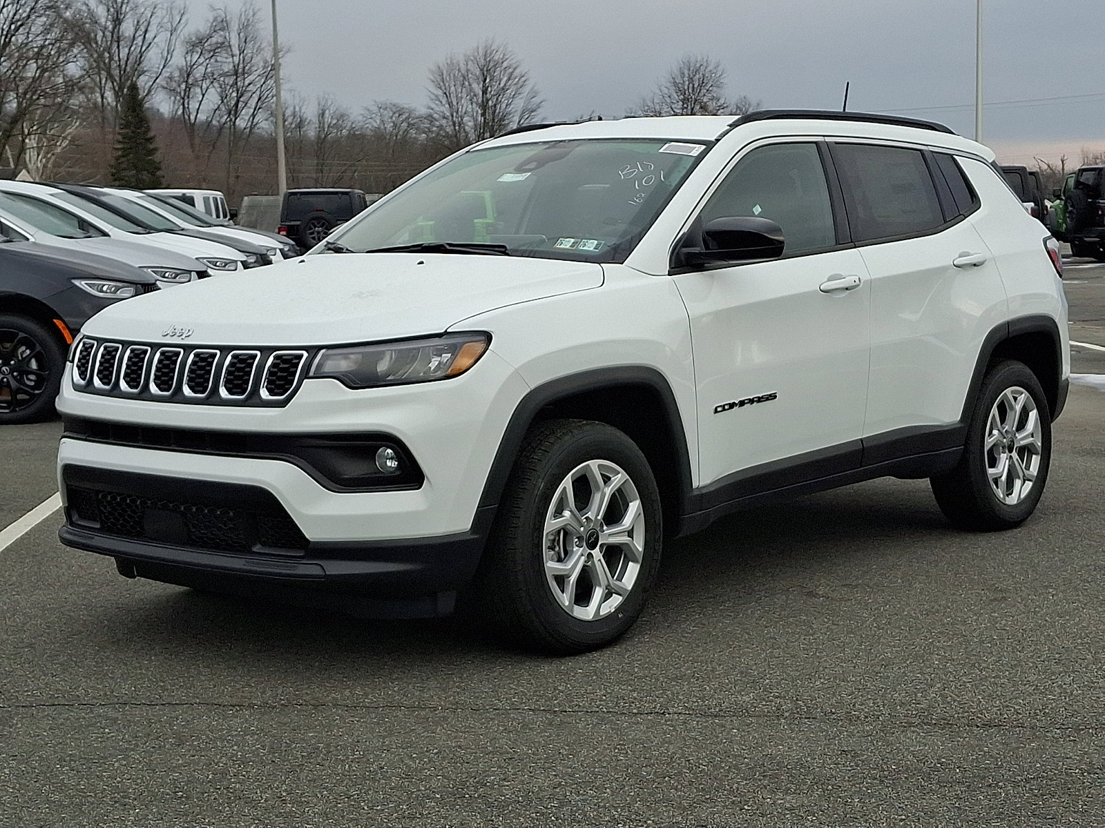 New 2026 Jeep Compass Latitude AWD/4WD image 2