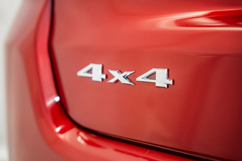 Certified 2025 Jeep Compass Latitude w/ Sun & Sound Group image 10