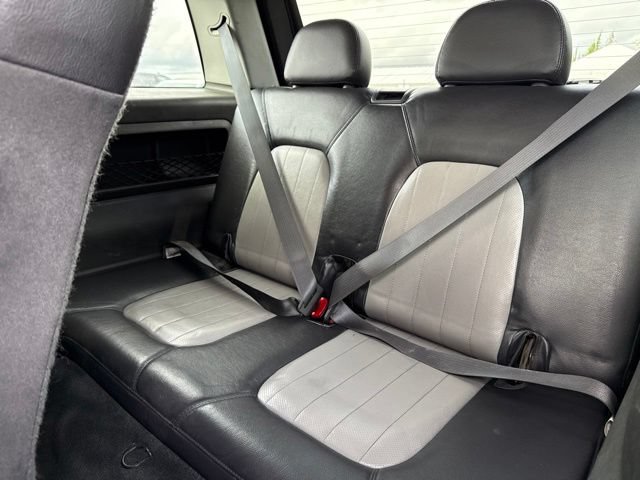 Used 2004 Mercury Mountaineer AWD image 16