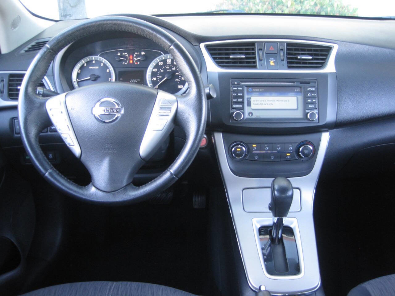 Used 2015 Nissan Sentra SV w/ Navigation Package image 22