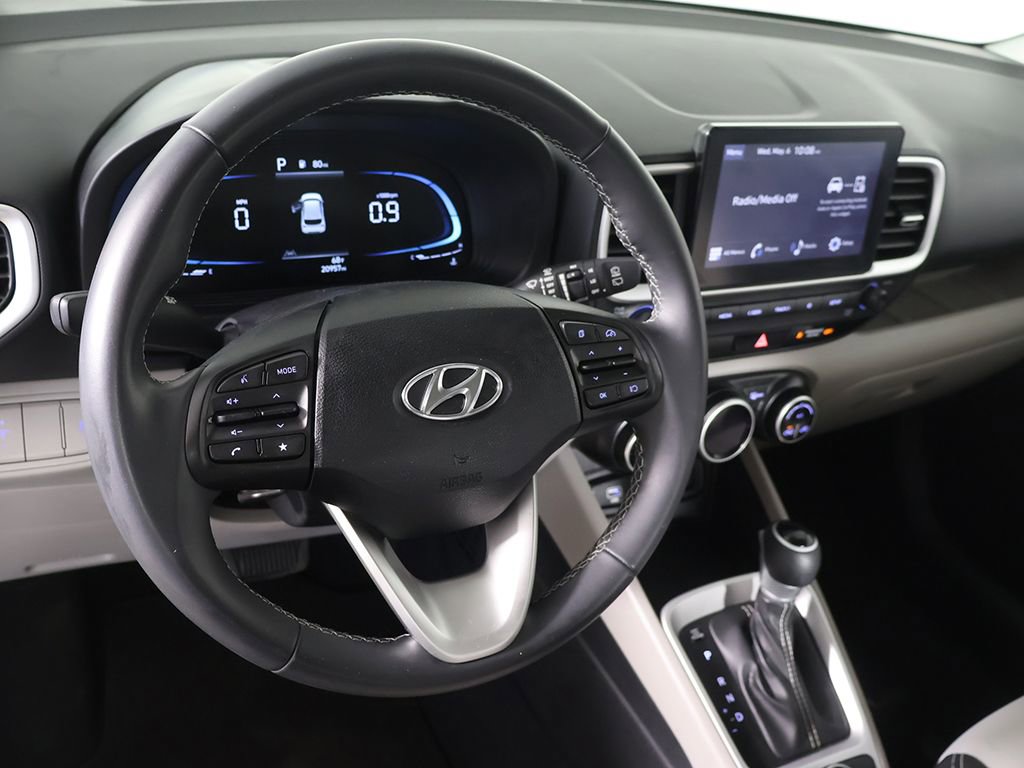 Certified 2024 Hyundai Venue SEL FWD image 24