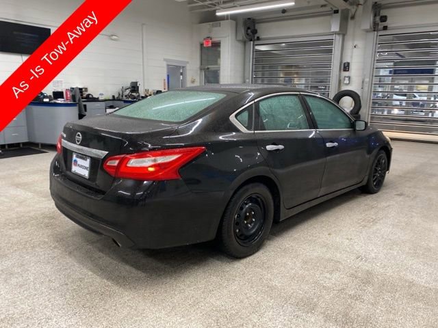 Used 2016 Nissan Altima 2.5 S w/ Power Driver Seat Package FWD image 5