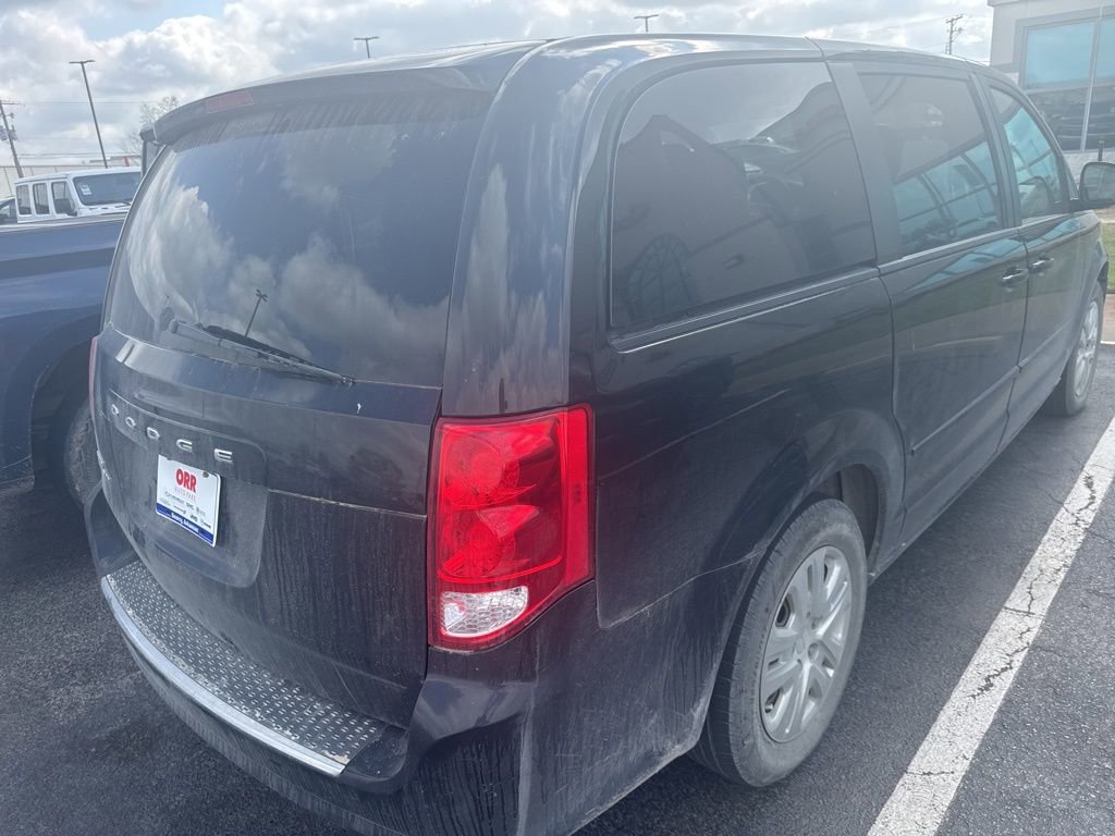 Used 2017 Dodge Grand Caravan SE w/ Power Window Group image 4