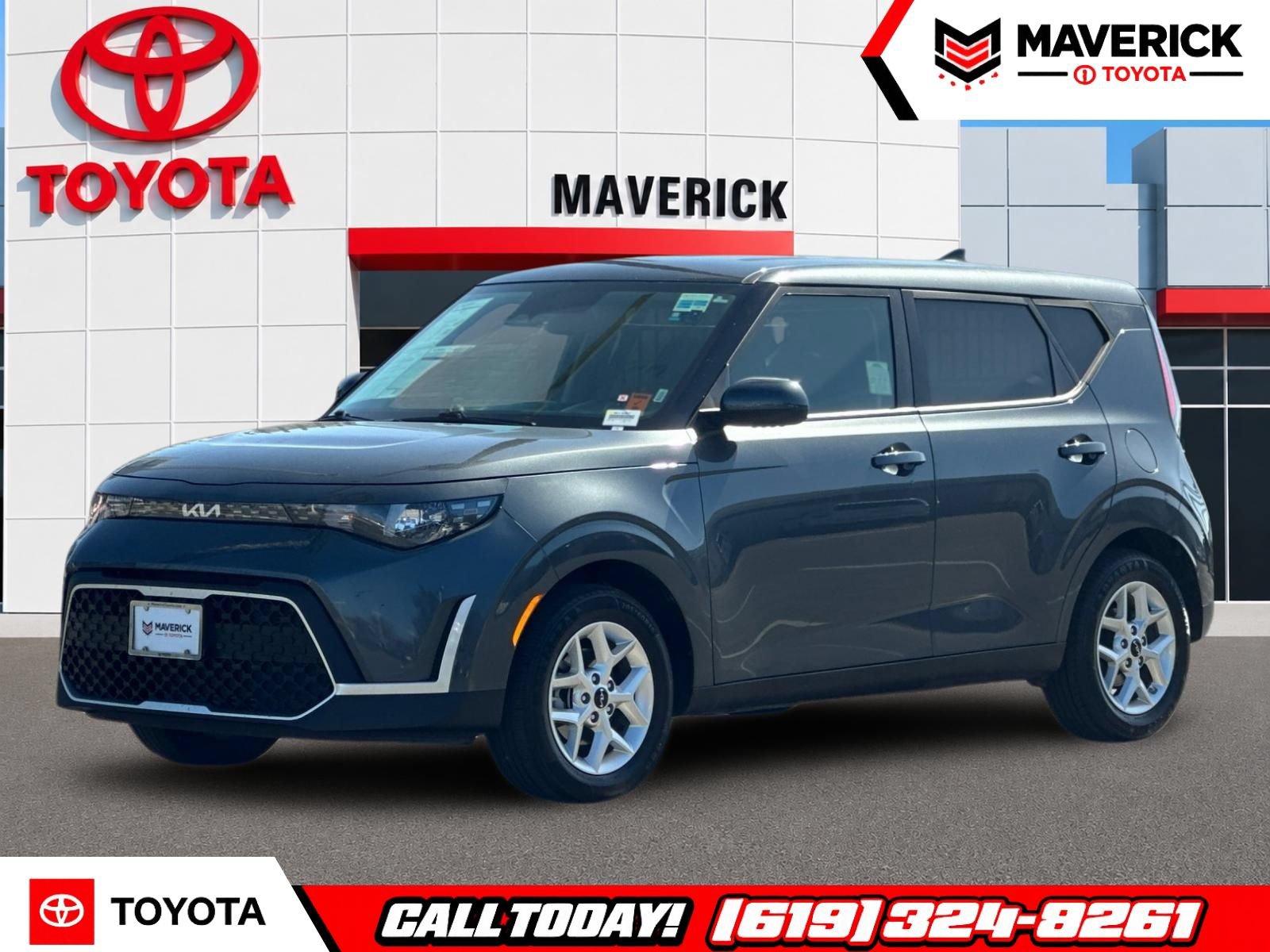 Used 2024 Kia Soul LX w/ Option Group 015 FWD image 1