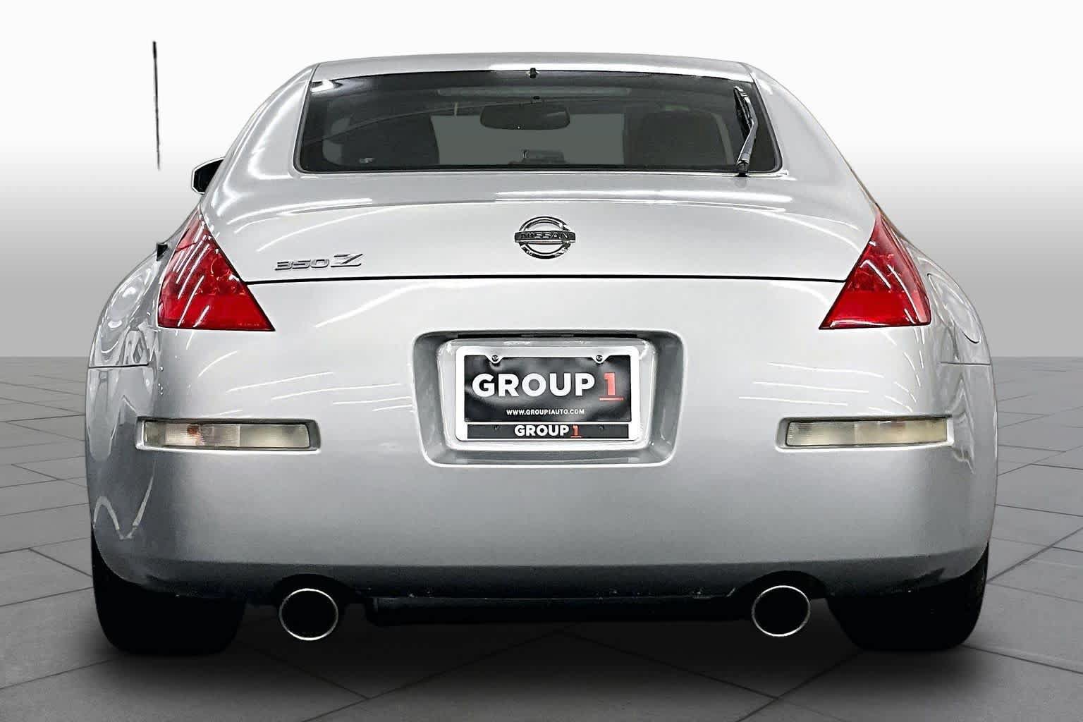 Used 2008 Nissan 350Z Enthusiast w/ Cargo Convenience Pkg RWD image 4