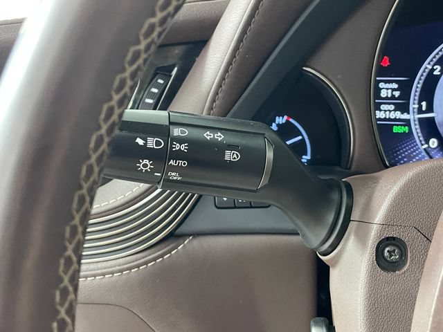 Used 2018 Lexus LS 500 w/ Accessory Package (Z2) RWD image 14
