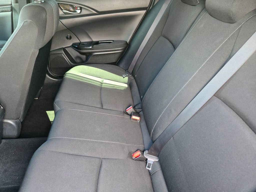 Used 2018 Honda Civic Sport image 9