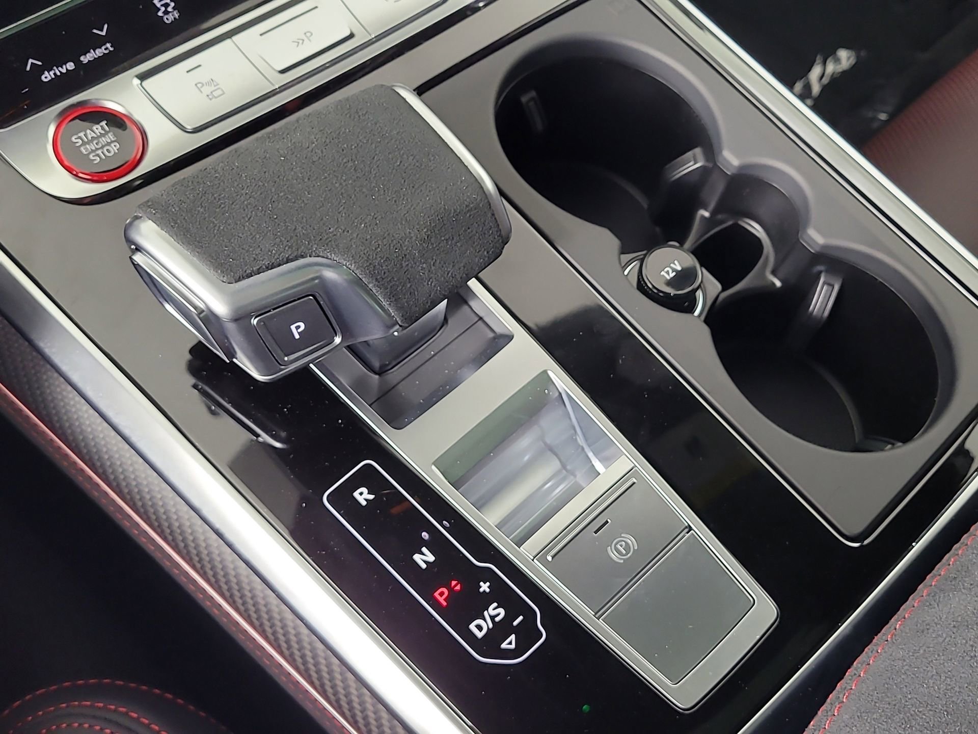 New 2026 Audi RS Q8 performance image 30