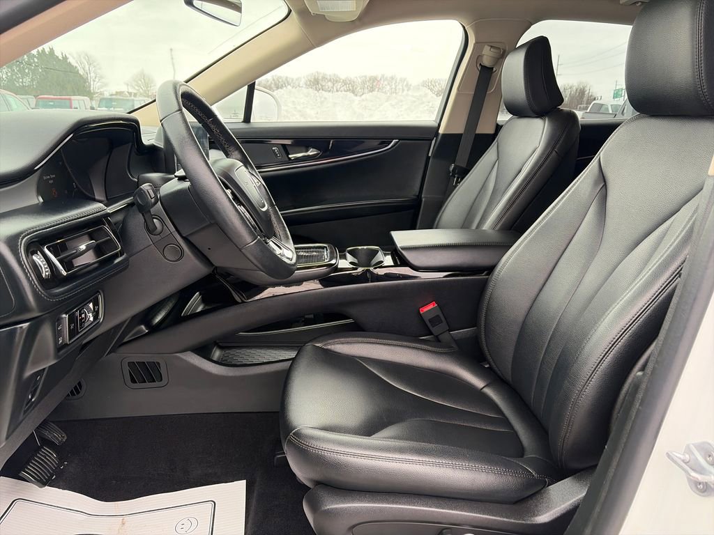 Used 2022 Lincoln Nautilus Standard w/ Premium Package image 17