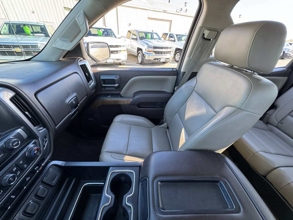 Used 2015 Chevrolet Silverado 1500 LTZ w/ LTZ Plus Package image 33