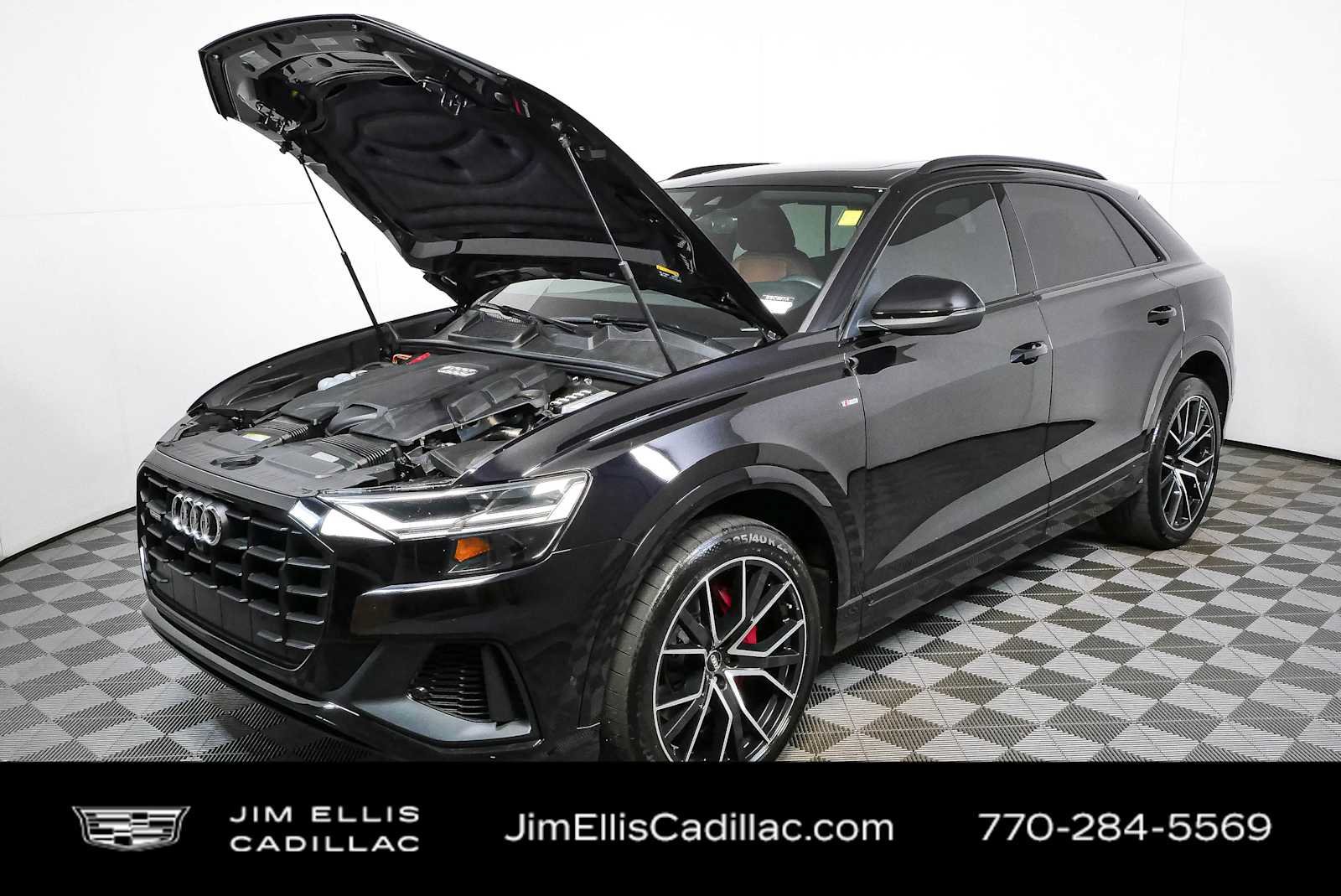 Used 2020 Audi Q8 Premium Plus AWD/4WD image 34