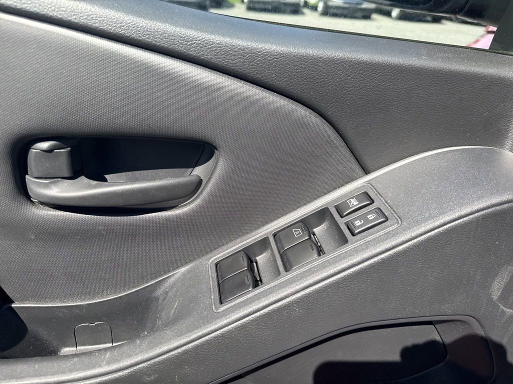 Used 2022 Nissan Frontier S w/ Technology Package image 12