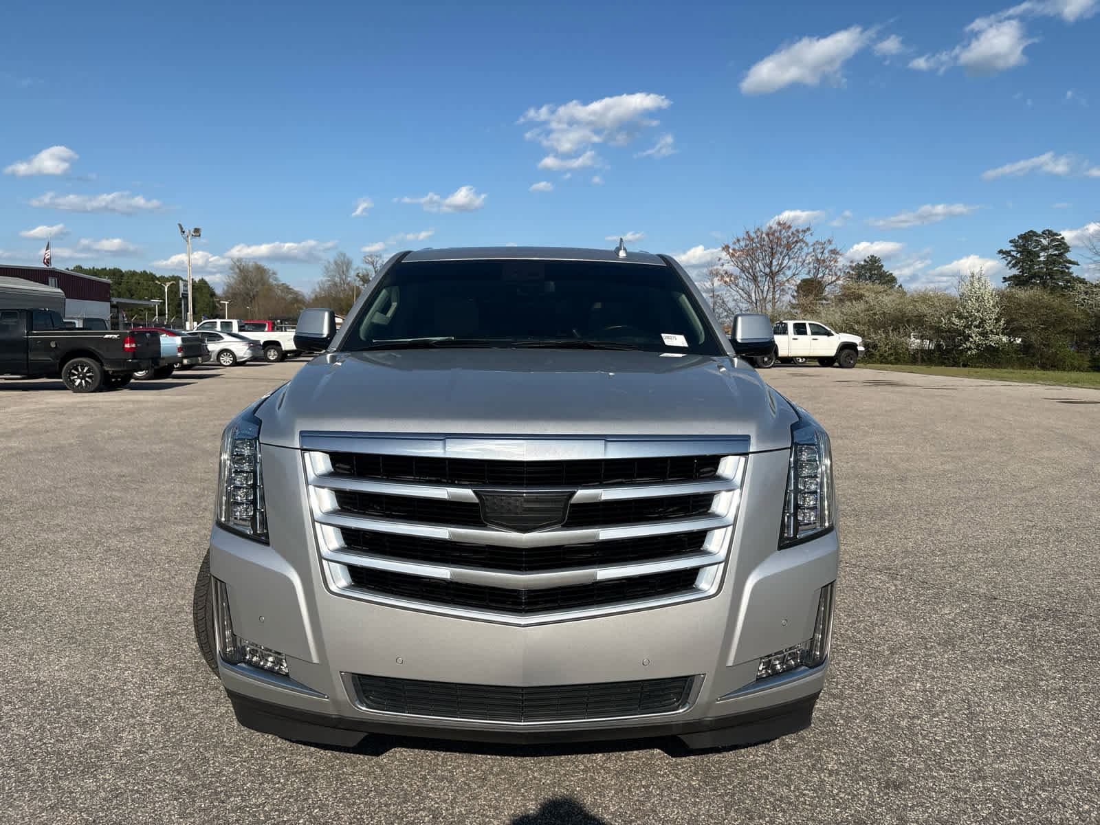 Used 2019 Cadillac Escalade Luxury image 11
