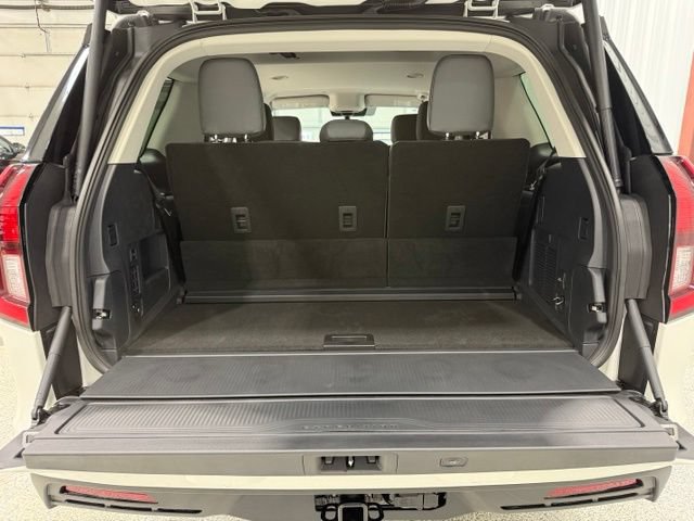 New 2027 Ford Expedition Active AWD/4WD image 22