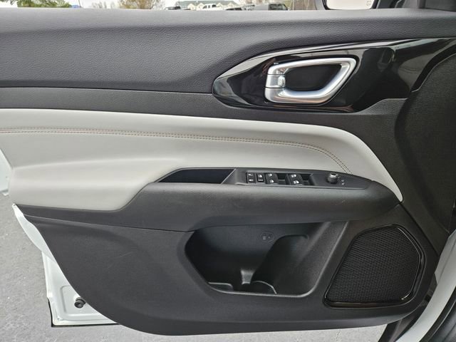 Used 2024 Jeep Compass Limited AWD/4WD image 30