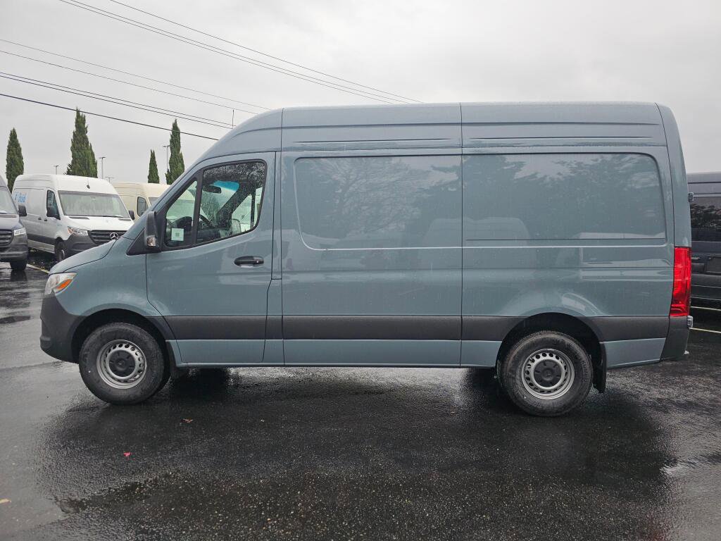 New 2025 Mercedes-Benz Sprinter 2500 image 3