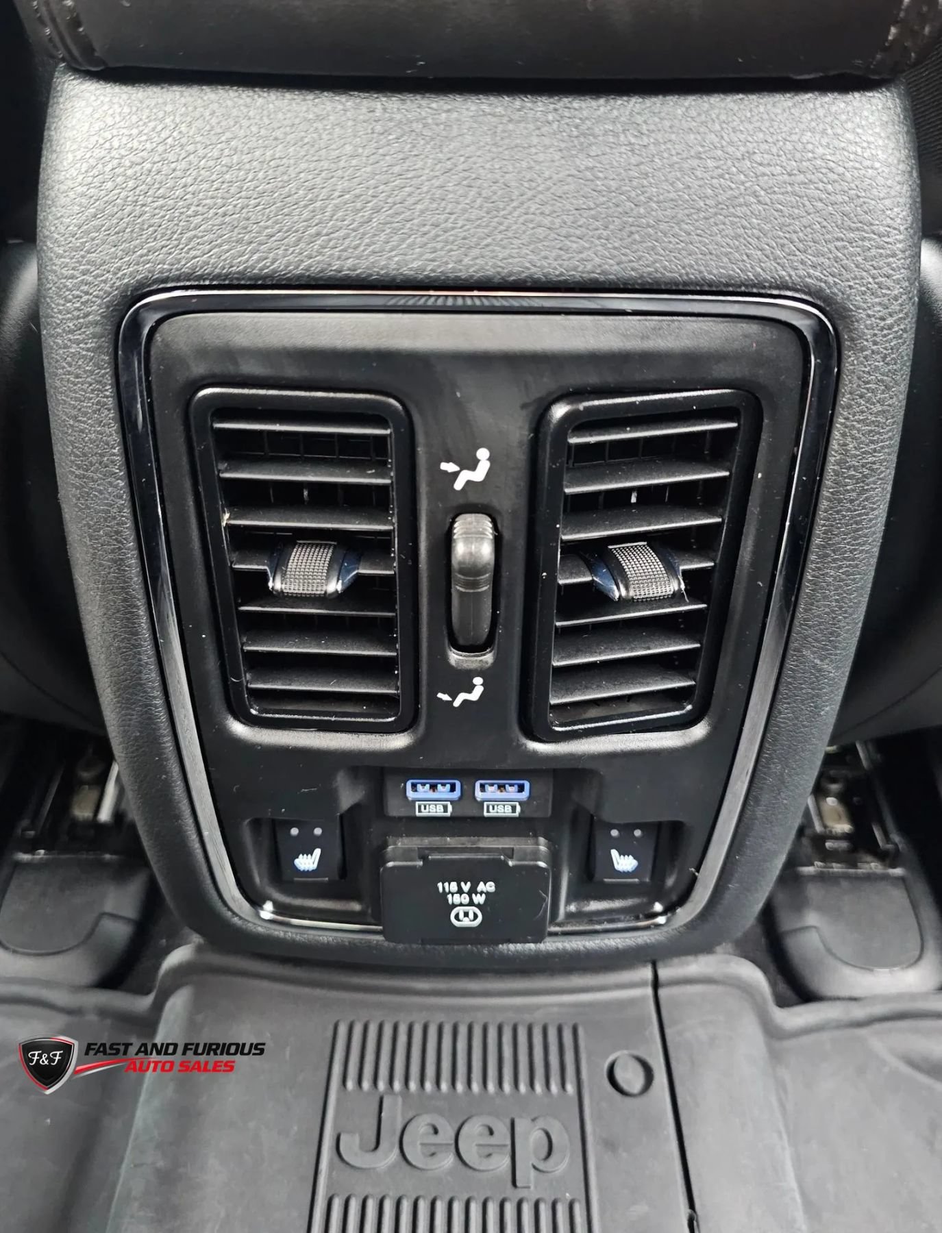 Used 2020 Jeep Grand Cherokee Limited w/ Luxury Group II AWD/4WD image 11
