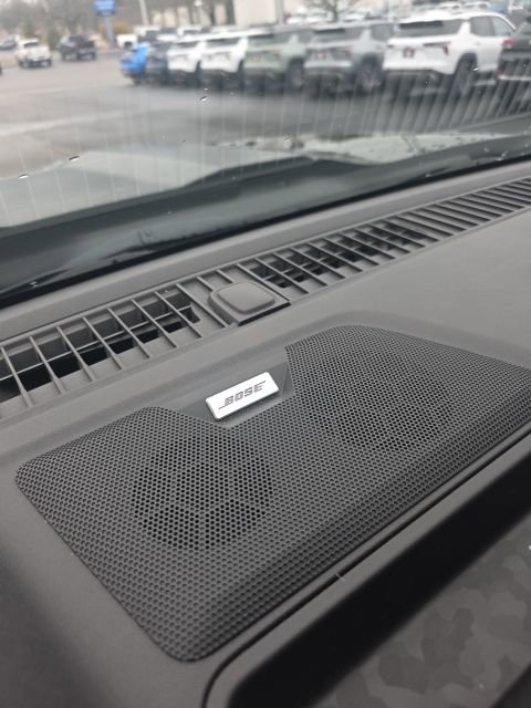 Used 2023 Chevrolet Colorado ZR2 w/ ZR2 Convenience Package III image 29