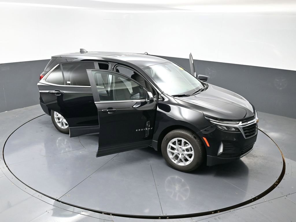 Used 2024 Chevrolet Equinox LT image 36
