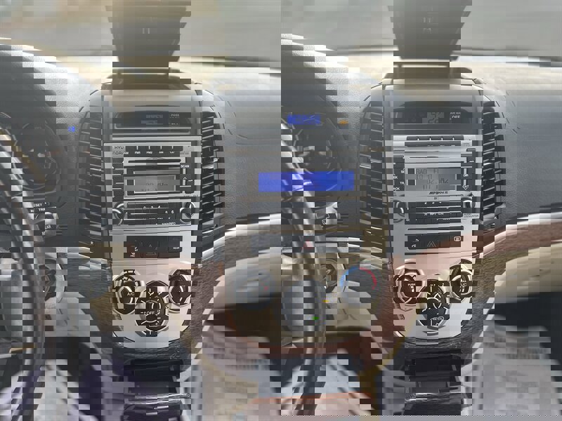 Used 2008 Hyundai Santa Fe SE image 17