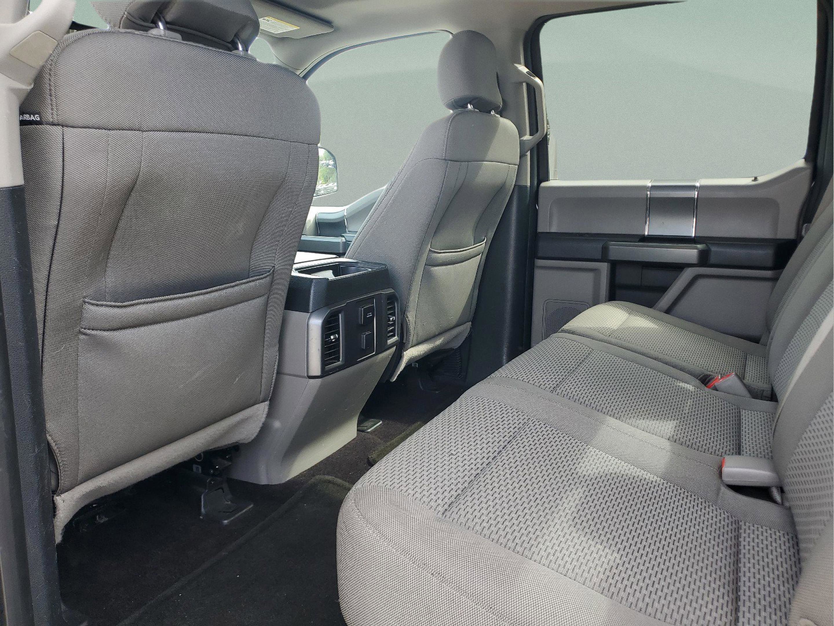 Used 2016 Ford F150 XLT w/ Equipment Group 302A Luxury image 8