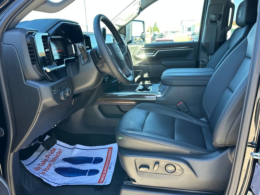 New 2025 Chevrolet Silverado 2500 LT w/ Trail Boss Package image 10