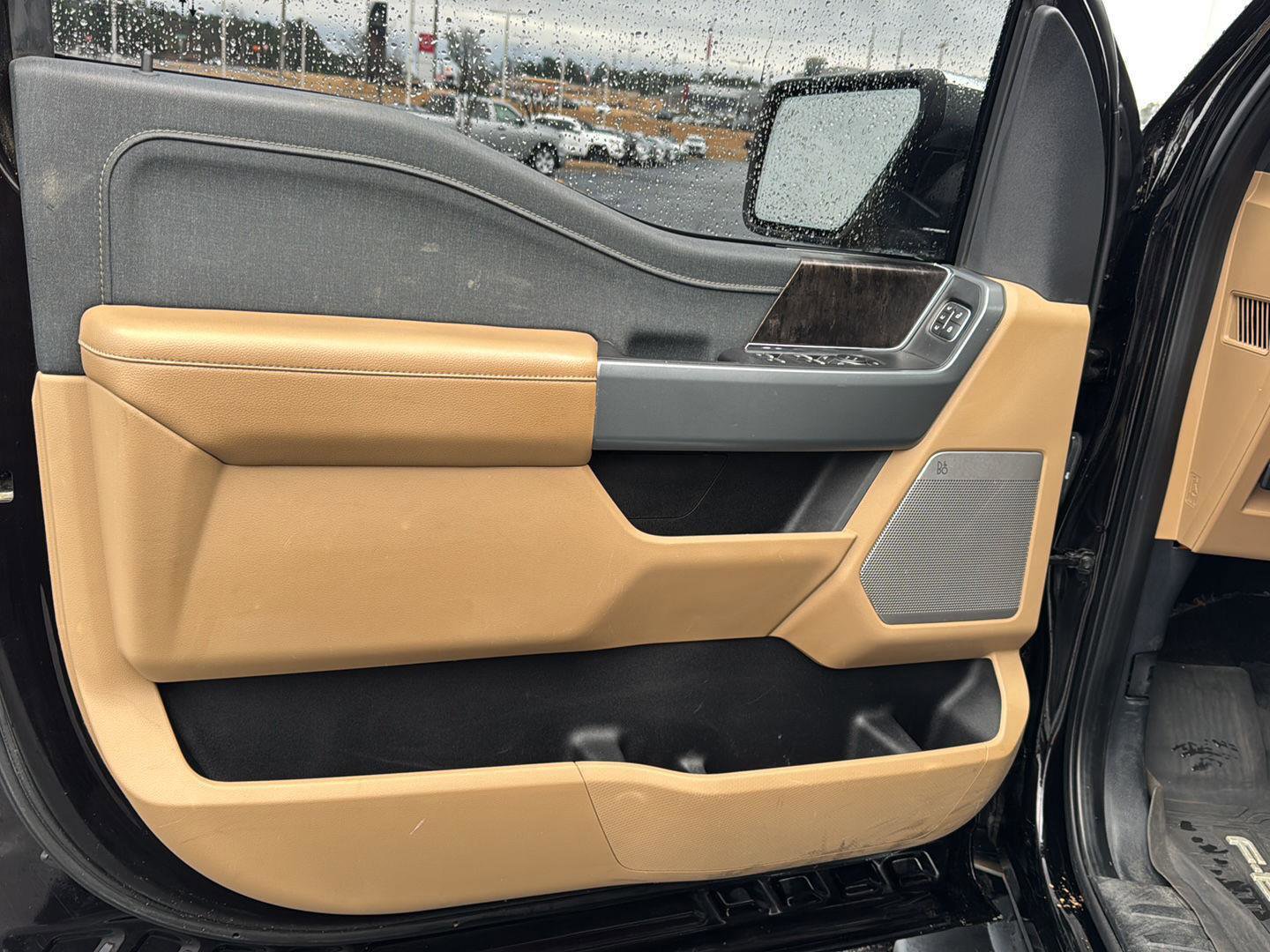 Used 2021 Ford F150 Lariat image 14