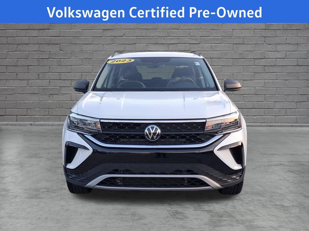 Used 2023 Volkswagen Taos S FWD image 2