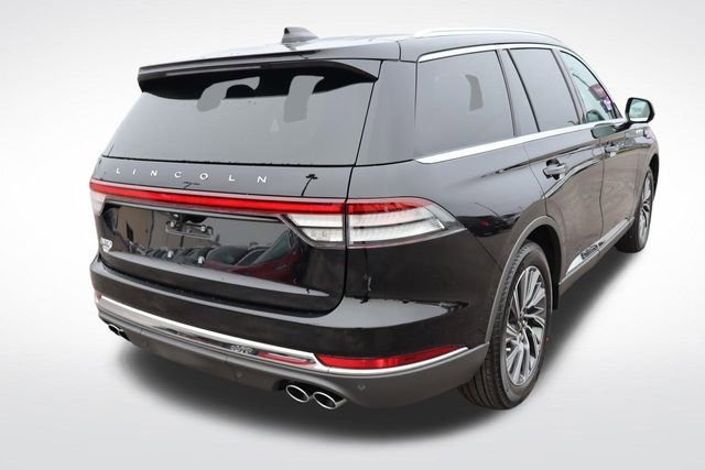 New 2025 Lincoln Aviator 2WD w/ Equipment Group 101A image 3
