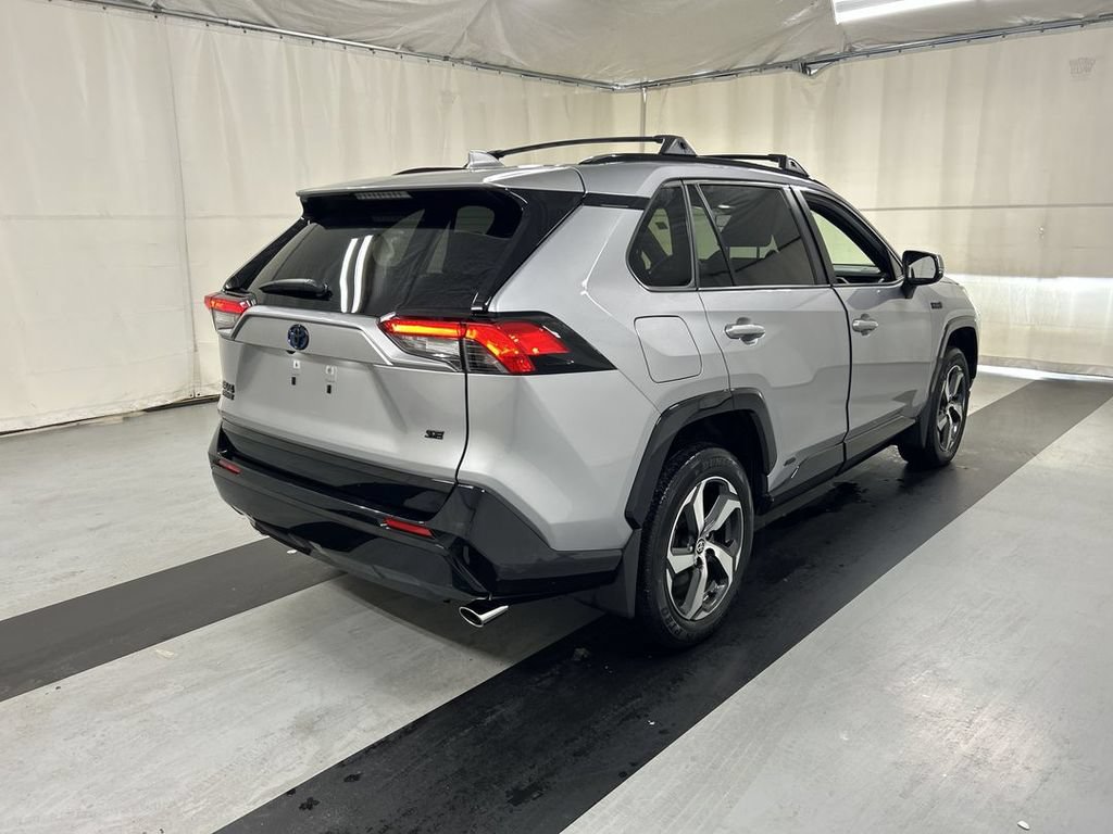 Used 2023 Toyota RAV4 SE w/ Weather & Moonroof Package AWD/4WD image 2