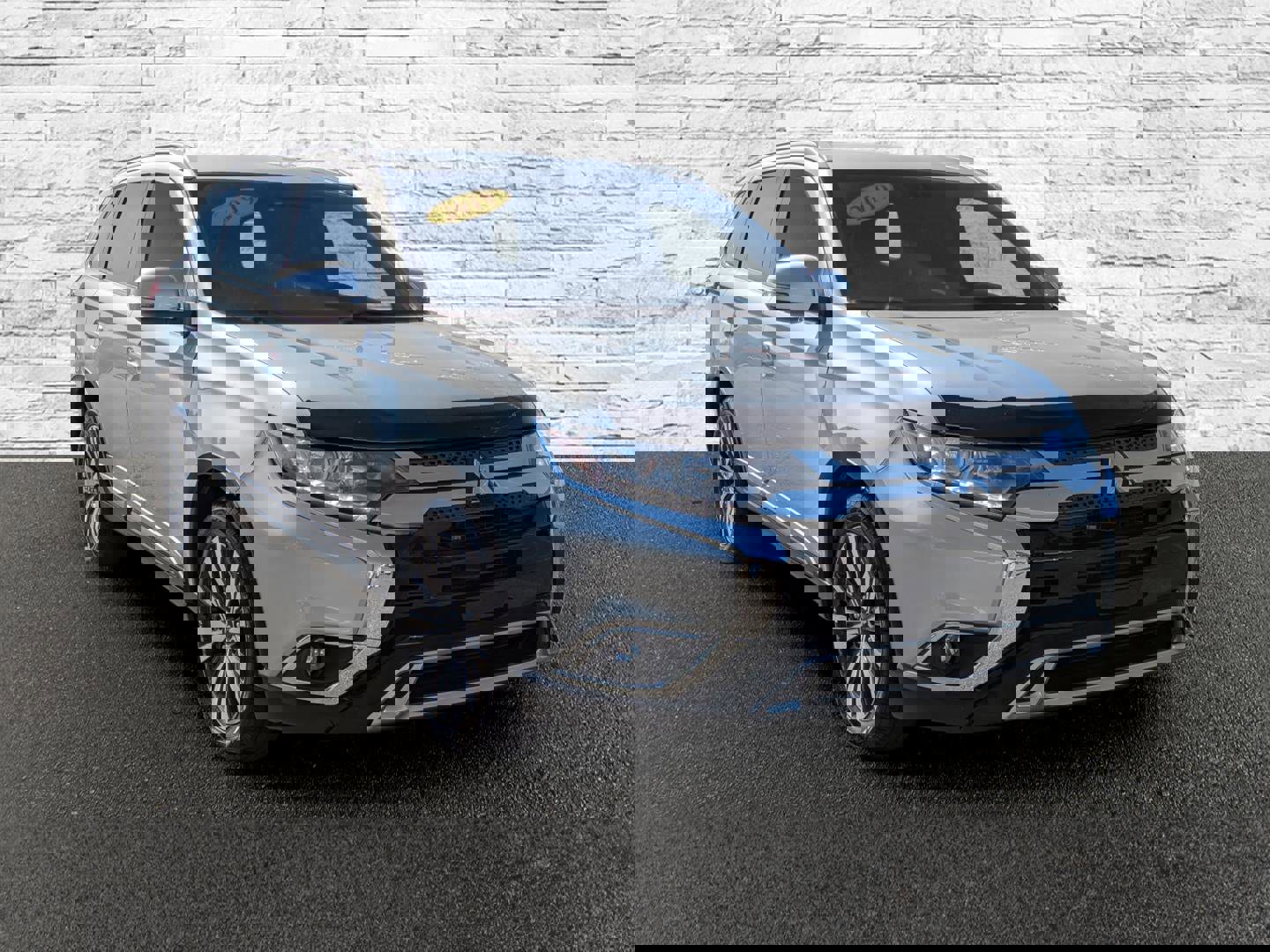 Used 2019 Mitsubishi Outlander SEL image 4