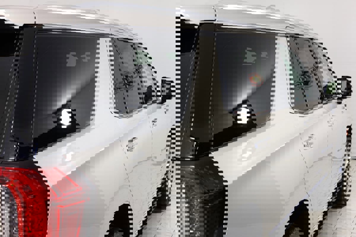 Used 2021 GMC Yukon Denali w/ Denali Ultimate Package image 48