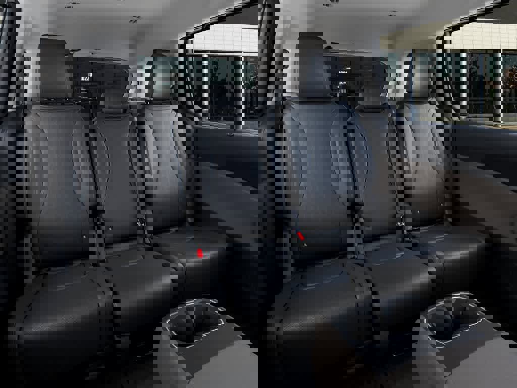 New 2026 Kia Carnival EX image 16