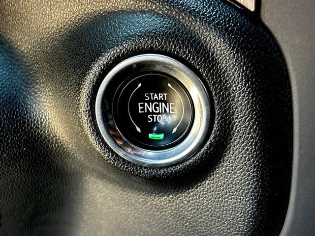 Used 2021 GMC Sierra 2500 AT4 w/ AT4 Premium Plus Package image 31