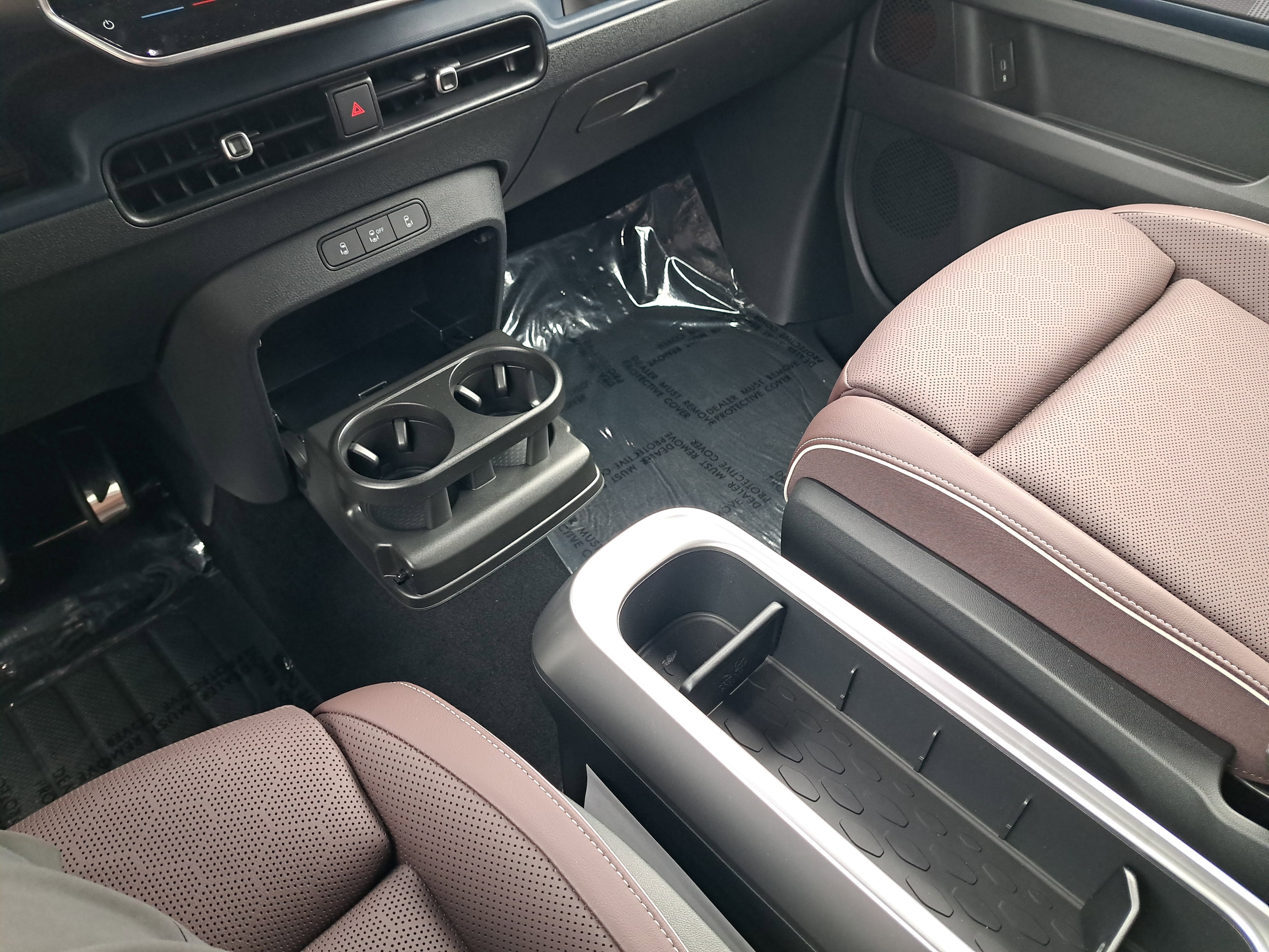 New 2025 Volkswagen ID. Buzz Pro S image 27