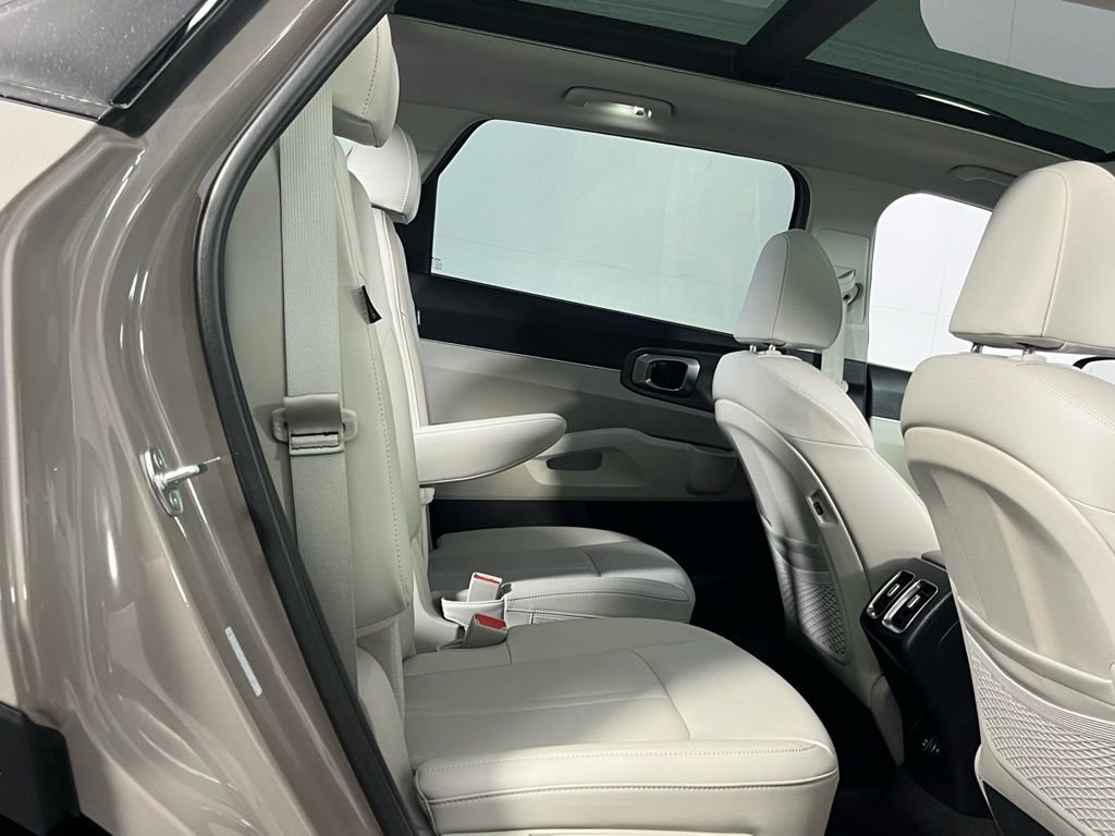 Used 2025 Kia Sorento X-Line EX image 30