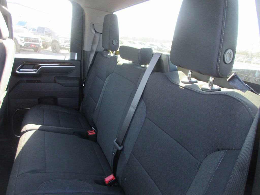 New 2026 GMC Sierra 2500 SLE w/ SLE Value Package; image 15