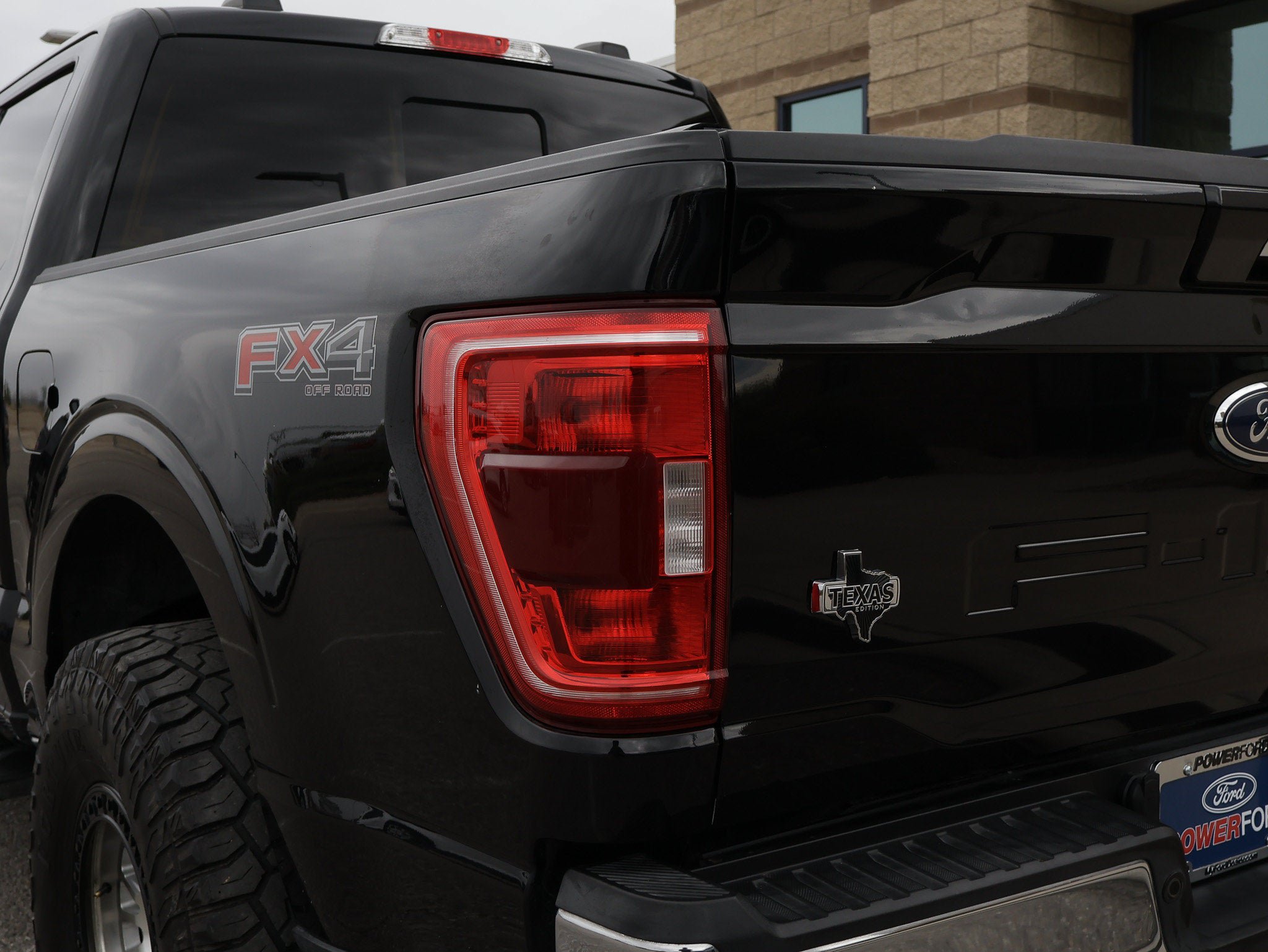 Used 2023 Ford F150 XLT w/ Equipment Group 302A High AWD/4WD image 18