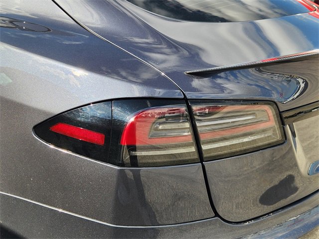 Used 2022 Tesla Model S image 8