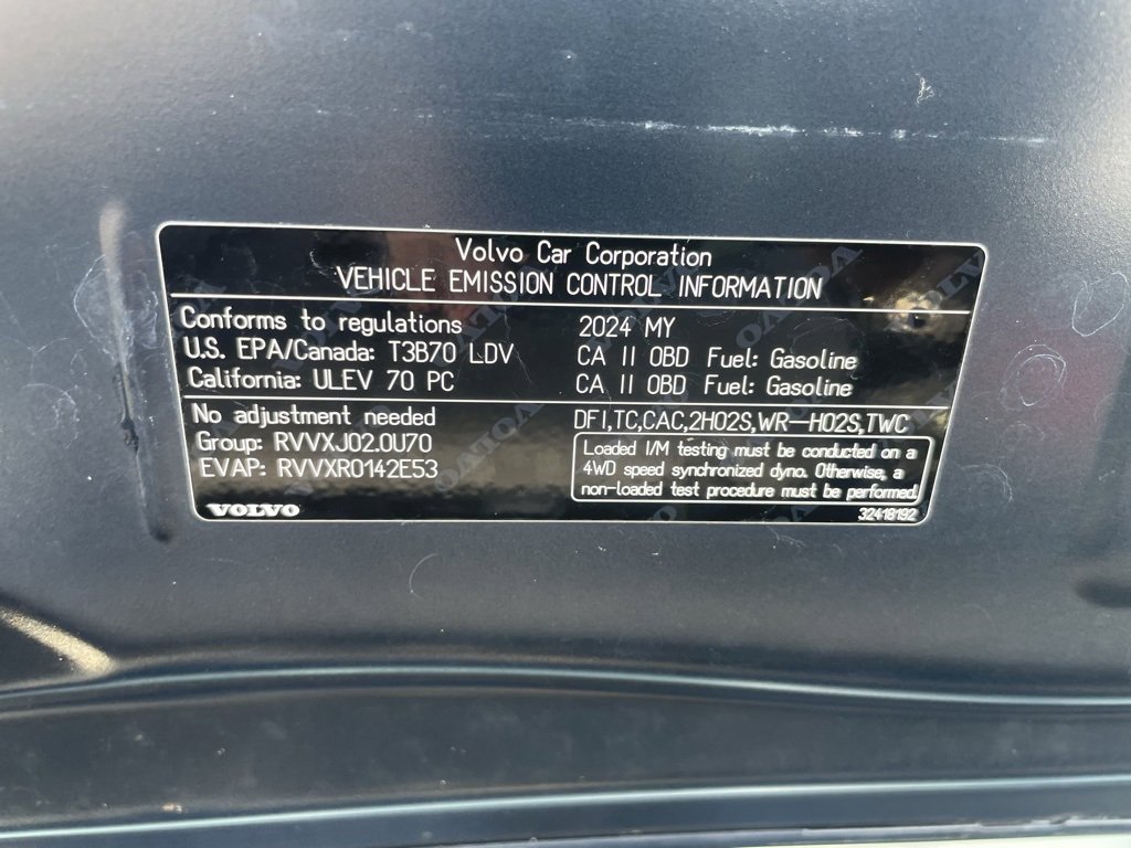 Used 2024 Volvo S60 B5 Core image 43