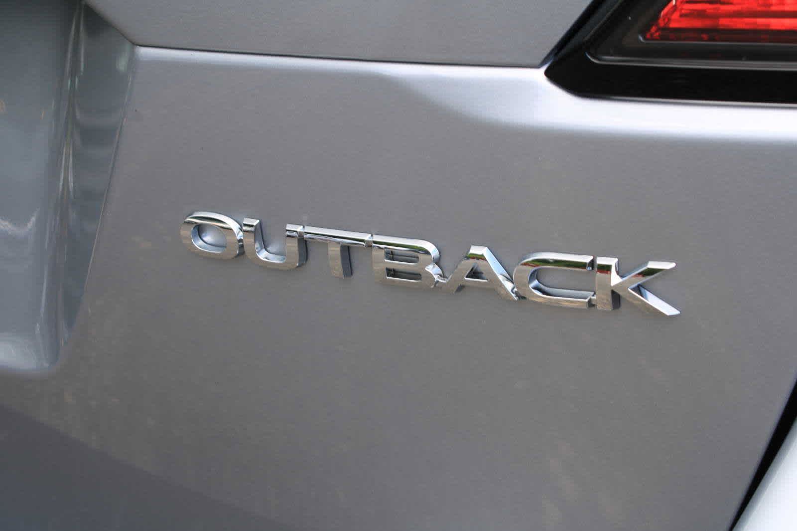 Used 2025 Subaru Outback Limited image 9