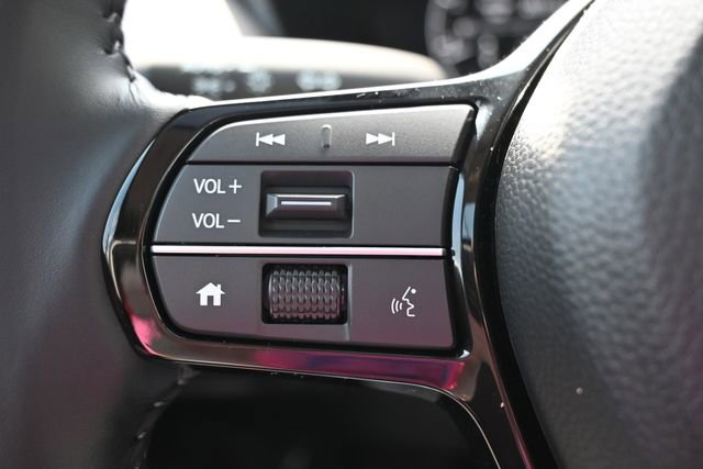 Used 2025 Honda HR-V EX-L image 37