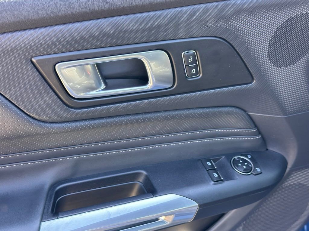 Used 2024 Ford Mustang GT Premium image 15